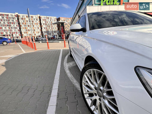 Белый Ауди А6, объемом двигателя 3 л и пробегом 195 тыс. км за 26300 $, фото 4 на Automoto.ua