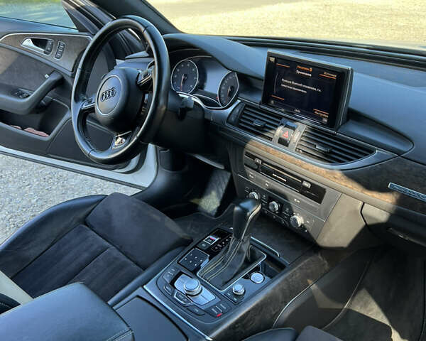 Белый Ауди А6, объемом двигателя 1.98 л и пробегом 204 тыс. км за 23000 $, фото 15 на Automoto.ua