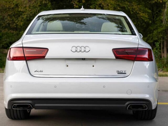 Белый Ауди А6, объемом двигателя 3 л и пробегом 63 тыс. км за 9400 $, фото 3 на Automoto.ua
