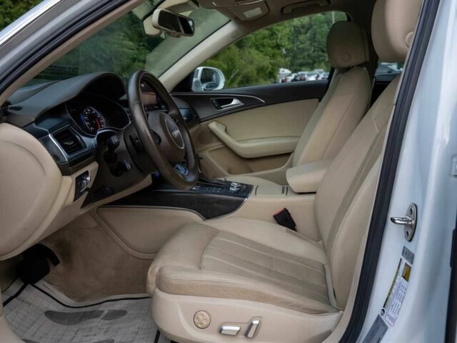 Белый Ауди А6, объемом двигателя 3 л и пробегом 63 тыс. км за 9400 $, фото 5 на Automoto.ua