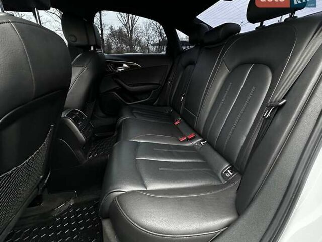 Белый Ауди А6, объемом двигателя 1.98 л и пробегом 110 тыс. км за 20200 $, фото 15 на Automoto.ua