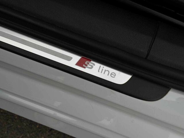 Білий Ауді А6, об'ємом двигуна 0 л та пробігом 117 тис. км за 15200 $, фото 11 на Automoto.ua