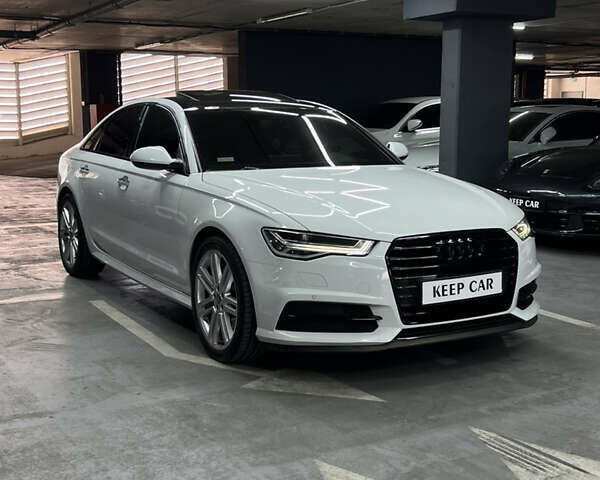 Белый Ауди А6, объемом двигателя 3 л и пробегом 135 тыс. км за 22000 $, фото 2 на Automoto.ua