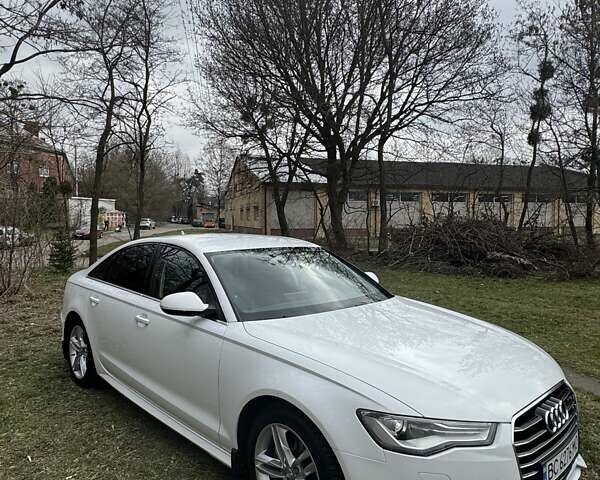 Белый Ауди А6, объемом двигателя 1.97 л и пробегом 171 тыс. км за 17000 $, фото 1 на Automoto.ua
