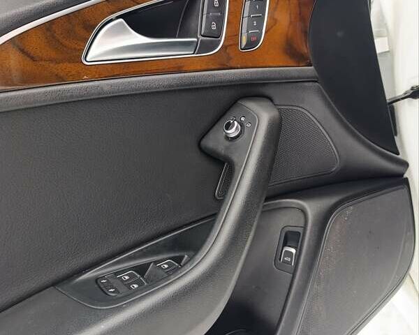 Белый Ауди А6, объемом двигателя 1.98 л и пробегом 130 тыс. км за 15950 $, фото 11 на Automoto.ua