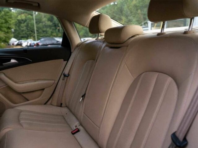 Білий Ауді А6, об'ємом двигуна 3 л та пробігом 61 тис. км за 16100 $, фото 12 на Automoto.ua