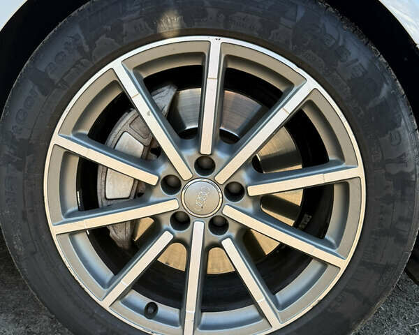 Білий Ауді А6, об'ємом двигуна 2 л та пробігом 153 тис. км за 18000 $, фото 37 на Automoto.ua