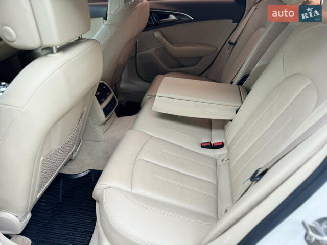 Белый Ауди А6, объемом двигателя 2 л и пробегом 140 тыс. км за 13500 $, фото 6 на Automoto.ua