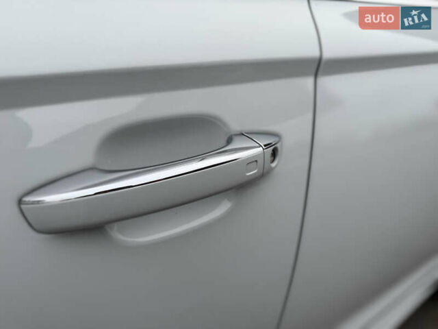 Белый Ауди А6, объемом двигателя 1.98 л и пробегом 122 тыс. км за 20300 $, фото 11 на Automoto.ua