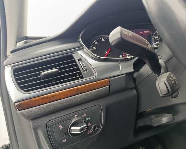 Белый Ауди А6, объемом двигателя 1.98 л и пробегом 127 тыс. км за 16950 $, фото 11 на Automoto.ua