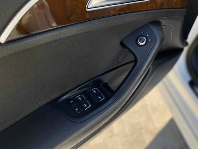 Білий Ауді А6, об'ємом двигуна 2 л та пробігом 208 тис. км за 17490 $, фото 9 на Automoto.ua