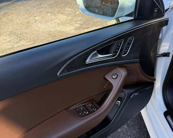 Білий Ауді А6, об'ємом двигуна 2 л та пробігом 153 тис. км за 18000 $, фото 21 на Automoto.ua