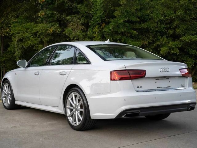 Белый Ауди А6, объемом двигателя 3 л и пробегом 63 тыс. км за 9400 $, фото 2 на Automoto.ua