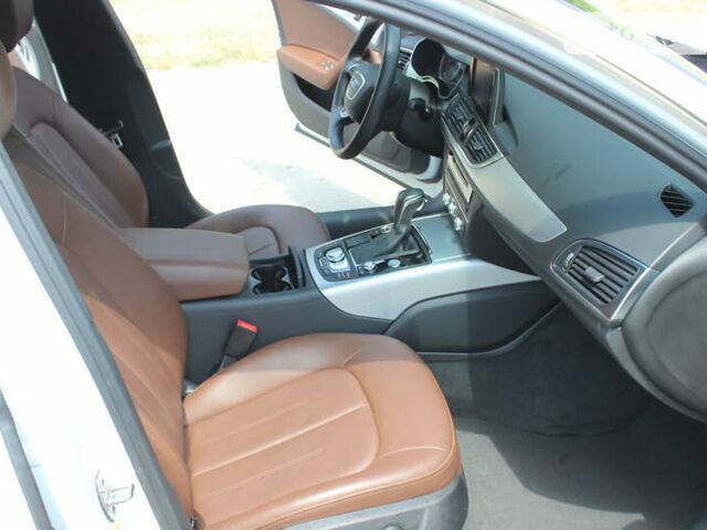 Білий Ауді А6, об'ємом двигуна 1.97 л та пробігом 90 тис. км за 27999 $, фото 49 на Automoto.ua