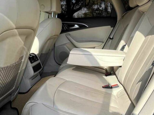 Белый Ауди А6, объемом двигателя 2 л и пробегом 115 тыс. км за 10700 $, фото 3 на Automoto.ua