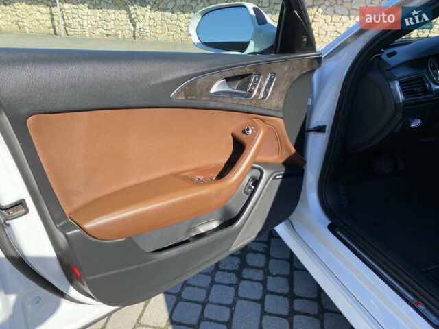 Белый Ауди А6, объемом двигателя 1.98 л и пробегом 150 тыс. км за 18500 $, фото 17 на Automoto.ua