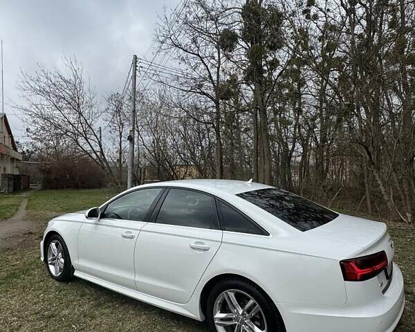 Белый Ауди А6, объемом двигателя 1.97 л и пробегом 171 тыс. км за 17000 $, фото 3 на Automoto.ua