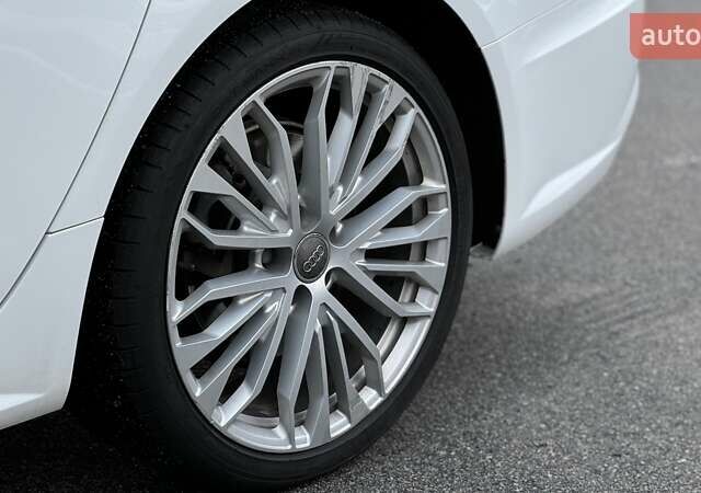 Білий Ауді А6, об'ємом двигуна 1.98 л та пробігом 142 тис. км за 17500 $, фото 7 на Automoto.ua