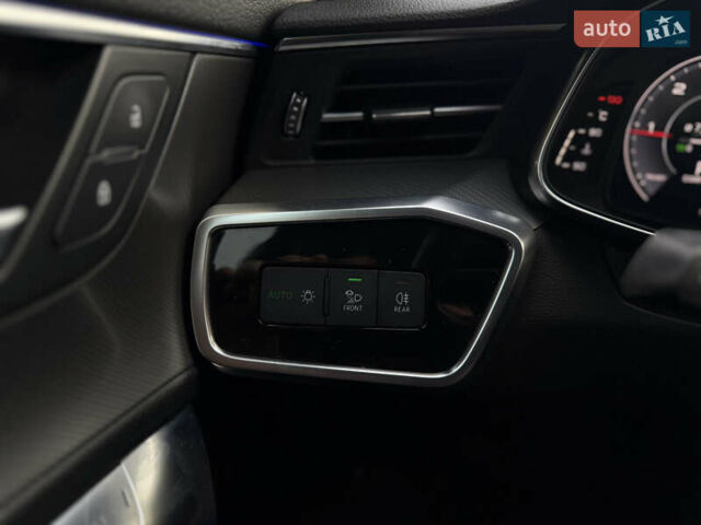 Белый Ауди А6, объемом двигателя 1.97 л и пробегом 240 тыс. км за 31500 $, фото 69 на Automoto.ua