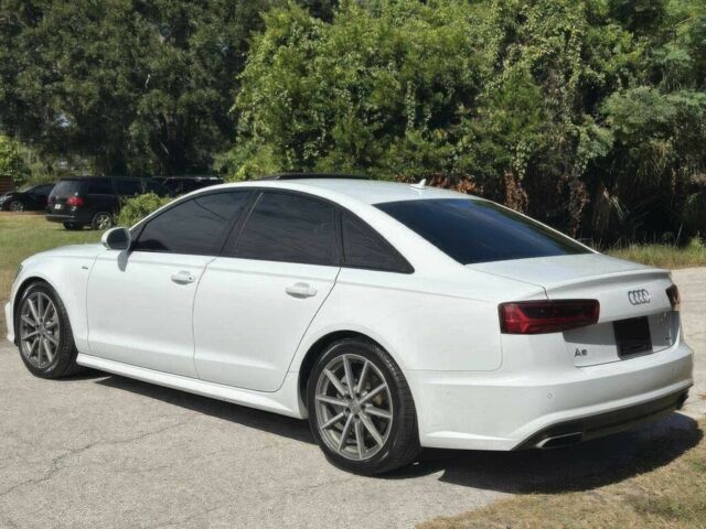 Белый Ауди А6, объемом двигателя 2 л и пробегом 32 тыс. км за 15000 $, фото 3 на Automoto.ua