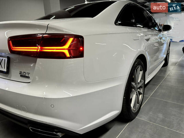 Белый Ауди А6, объемом двигателя 2 л и пробегом 178 тыс. км за 17500 $, фото 3 на Automoto.ua