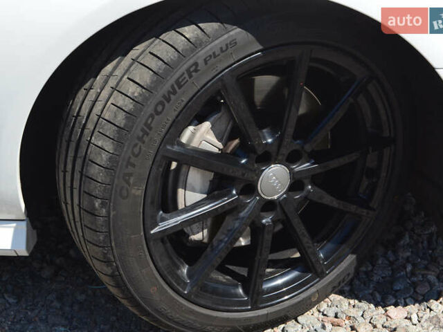 Ауди А6 2018 в Киеве на Automoto.ua Белый Ауди А6, объемом двигателя 1.98 л и пробегом 95 тыс. км за 25500 $, фото 1 на Automoto.ua