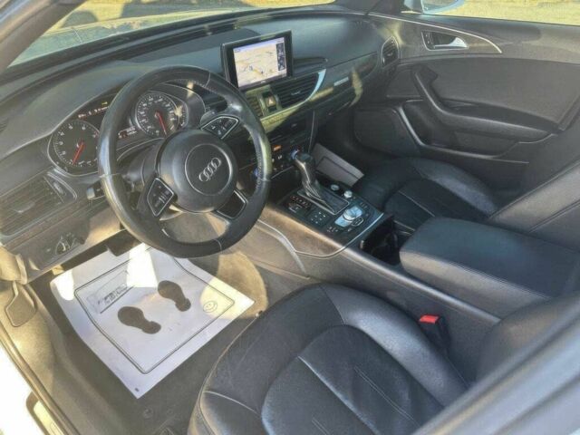 Белый Ауди А6, объемом двигателя 2 л и пробегом 32 тыс. км за 15000 $, фото 6 на Automoto.ua