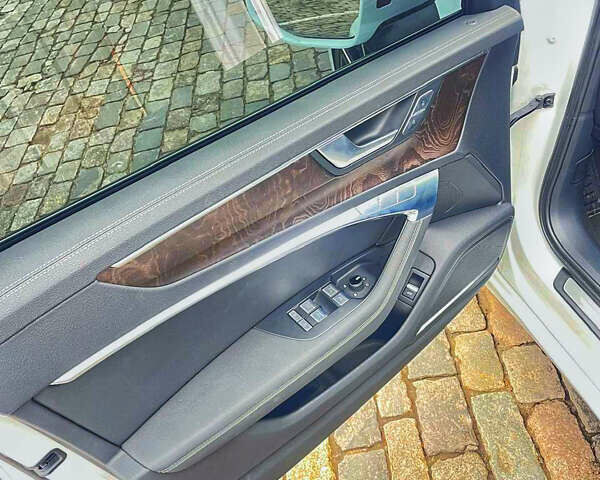 Белый Ауди А6, объемом двигателя 3 л и пробегом 100 тыс. км за 41800 $, фото 13 на Automoto.ua