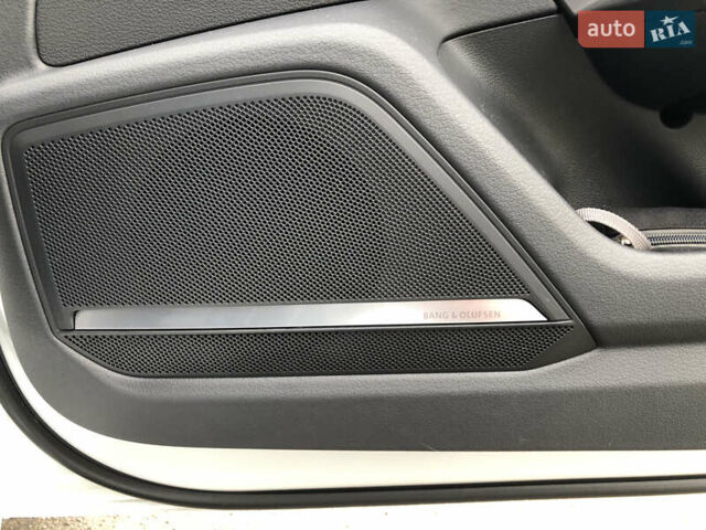 Білий Ауді А6, об'ємом двигуна 3 л та пробігом 87 тис. км за 33800 $, фото 16 на Automoto.ua