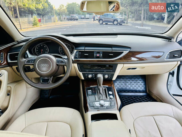 Білий Ауді А6, об'ємом двигуна 2 л та пробігом 254 тис. км за 17900 $, фото 39 на Automoto.ua