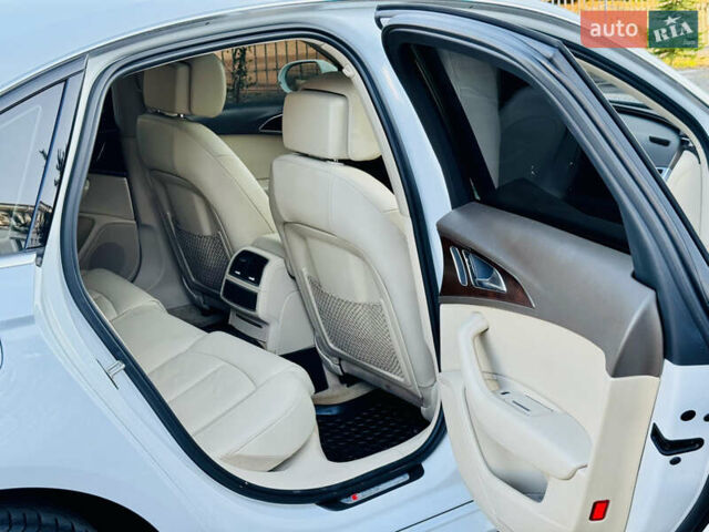 Білий Ауді А6, об'ємом двигуна 2 л та пробігом 254 тис. км за 17900 $, фото 61 на Automoto.ua