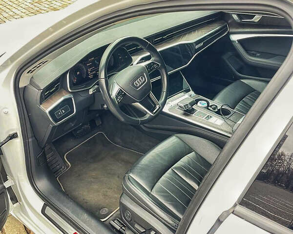 Белый Ауди А6, объемом двигателя 3 л и пробегом 100 тыс. км за 41800 $, фото 9 на Automoto.ua