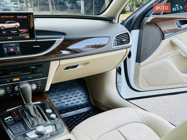 Білий Ауді А6, об'ємом двигуна 2 л та пробігом 254 тис. км за 17900 $, фото 43 на Automoto.ua