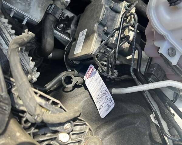 Белый Ауди А6, объемом двигателя 2 л и пробегом 126 тыс. км за 25500 $, фото 58 на Automoto.ua