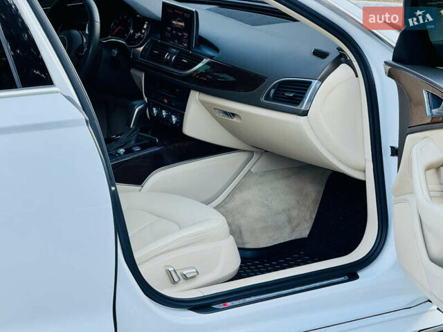 Білий Ауді А6, об'ємом двигуна 2 л та пробігом 254 тис. км за 17900 $, фото 48 на Automoto.ua