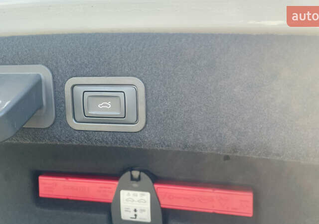 Білий Ауді А6, об'ємом двигуна 1.97 л та пробігом 215 тис. км за 26500 $, фото 9 на Automoto.ua