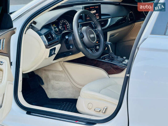 Білий Ауді А6, об'ємом двигуна 2 л та пробігом 254 тис. км за 17900 $, фото 49 на Automoto.ua