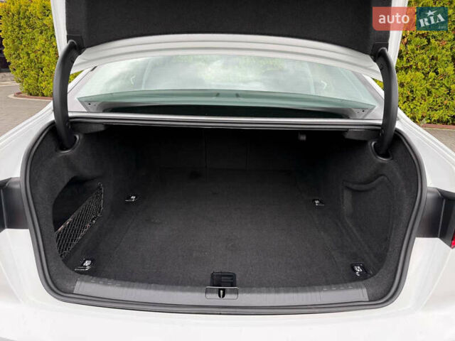 Білий Ауді А6, об'ємом двигуна 1.98 л та пробігом 264 тис. км за 27800 $, фото 56 на Automoto.ua