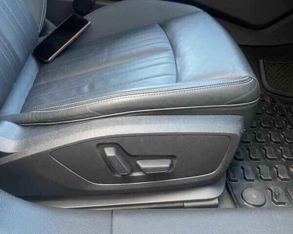 Білий Ауді А6, об'ємом двигуна 1.98 л та пробігом 263 тис. км за 34700 $, фото 41 на Automoto.ua