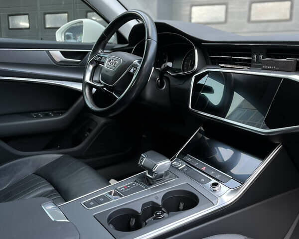 Белый Ауди А6, объемом двигателя 1.97 л и пробегом 161 тыс. км за 36000 $, фото 1 на Automoto.ua