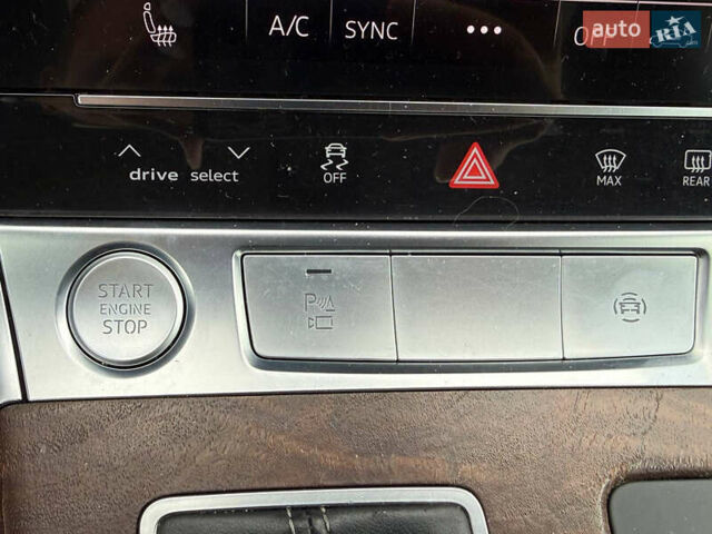 Білий Ауді А6, об'ємом двигуна 1.98 л та пробігом 264 тис. км за 27800 $, фото 73 на Automoto.ua