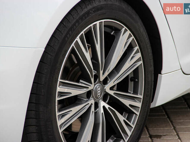 Білий Ауді А6, об'ємом двигуна 1.98 л та пробігом 102 тис. км за 26900 $, фото 18 на Automoto.ua