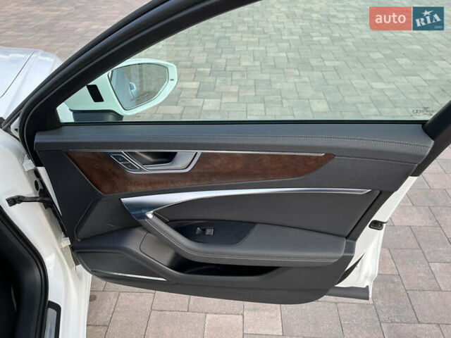 Ауди А6 2019 в Ивано-Франковске на Automoto.ua Белый Ауди А6, объемом двигателя 3 л и пробегом 140 тыс. км за 33900 $, фото 23 на Automoto.ua