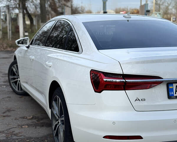 Белый Ауди А6, объемом двигателя 2 л и пробегом 115 тыс. км за 37899 $, фото 10 на Automoto.ua