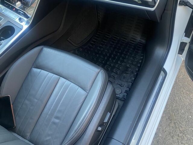 Білий Ауді А6, об'ємом двигуна 2 л та пробігом 264 тис. км за 29000 $, фото 5 на Automoto.ua