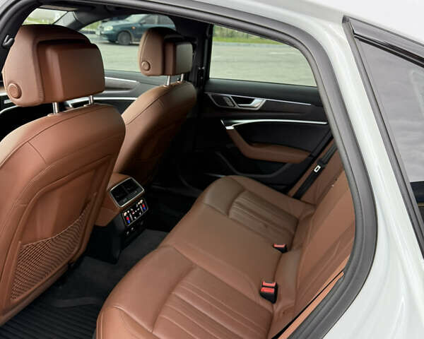 Белый Ауди А6, объемом двигателя 3 л и пробегом 160 тыс. км за 31900 $, фото 19 на Automoto.ua
