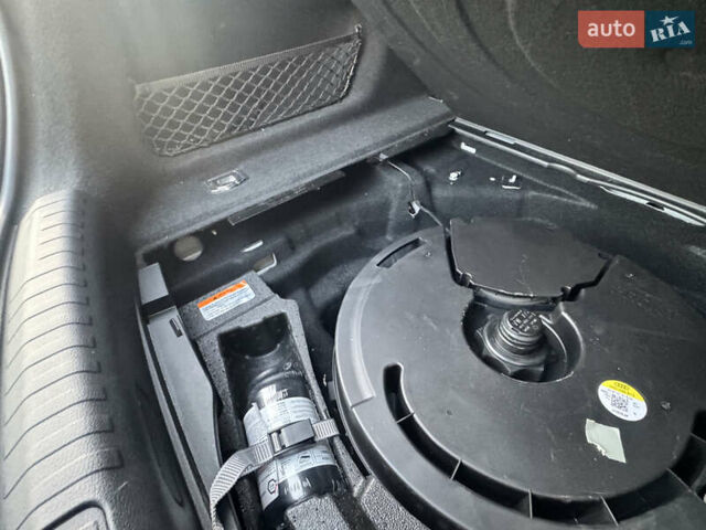 Белый Ауди А6, объемом двигателя 1.97 л и пробегом 80 тыс. км за 39950 $, фото 23 на Automoto.ua