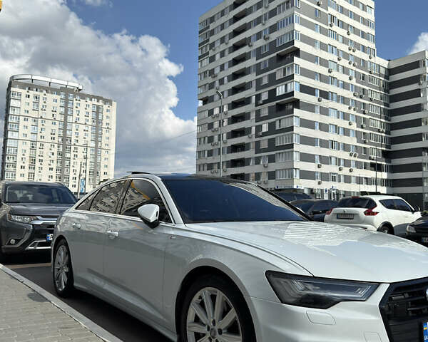 Белый Ауди А6, объемом двигателя 1.98 л и пробегом 130 тыс. км за 42000 $, фото 2 на Automoto.ua