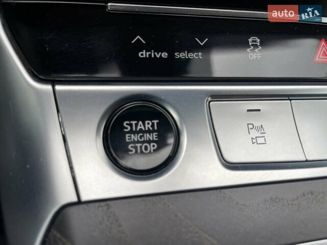 Білий Ауді А6, об'ємом двигуна 1.97 л та пробігом 63 тис. км за 42700 $, фото 27 на Automoto.ua