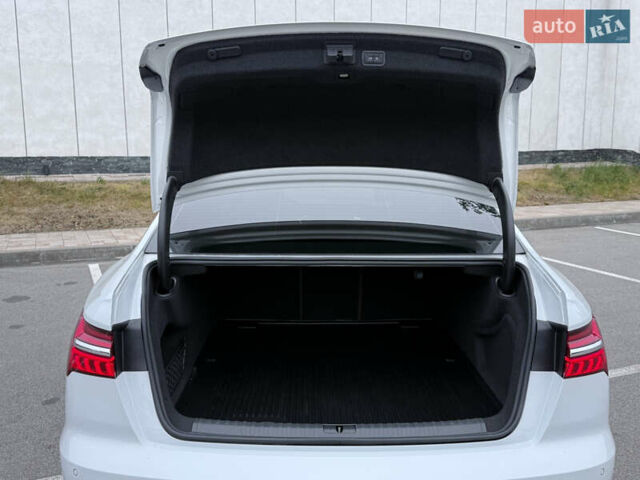 Білий Ауді А6, об'ємом двигуна 3 л та пробігом 50 тис. км за 36500 $, фото 29 на Automoto.ua